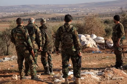 Lực lượng vũ trang tình nguyên Syria chiếm lại làng al-Qarassi