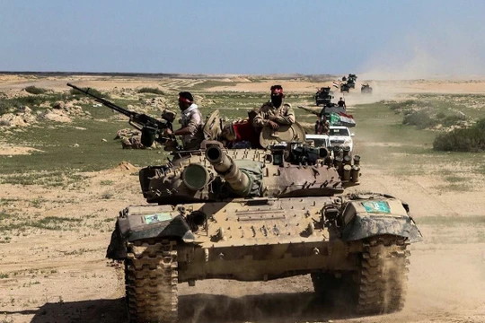 Binh sĩ Iraq tấn công trên chiến trường Mosul