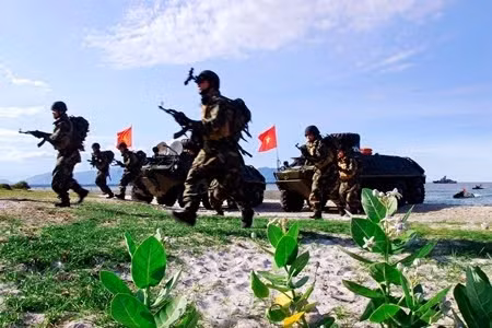 Chống địch đổ bộ bờ biển, chiếm đảo thế nào?