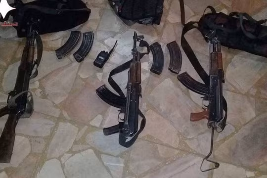 Vũ khí thu được trong cuộc mật tập vào chiến tuyến phiến quân ở Đông Ghouta - ảnh minh họa Muraselon