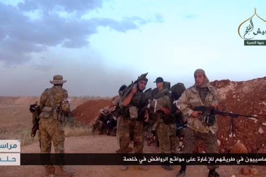 Các tay súng khủng bố Jabhat Al-Nusra Syria