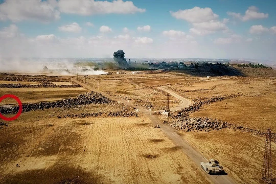 Quân đội Syria tiến công trên chiến trường Daraa. Ảnh minh họa video ANNANews