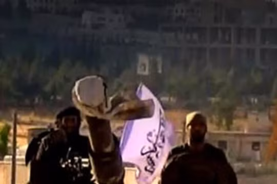 Chiến binh Hồi giáo cực đoan tiến công trong thành phố Aleppo