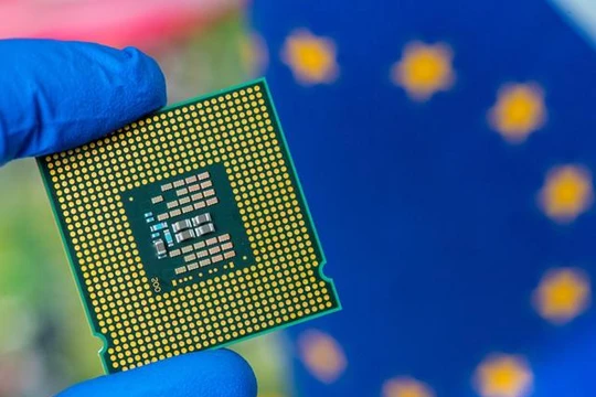 Châu Âu lên kế hoạch đầu tư sản xuất chip. Ảnh E&T