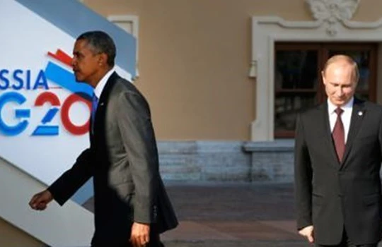 Tổng thống Nga Putin (phải) và Tổng thống Mỹ Obama. Ảnh Sputnik