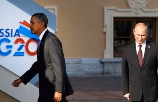 Tổng thống Nga Putin (phải) và Tổng thống Mỹ Obama. Ảnh Sputnik