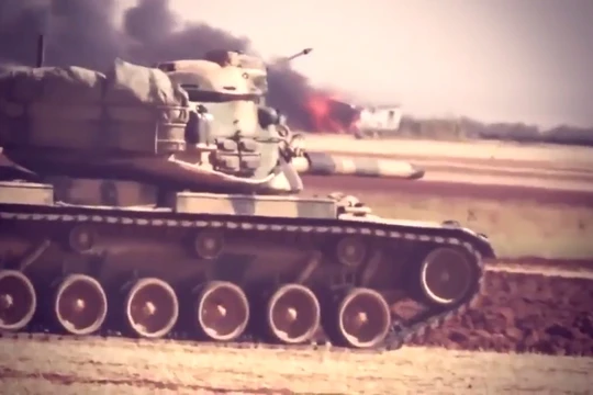 Xe tăng Thổ Nhĩ Kỳ trong cuộc tấn công vào thành phố Albab