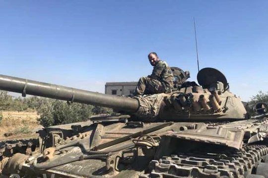 Phóng viên Rusvesna trên ngã ba biên giới. Ảnh minh họa Rusvesna