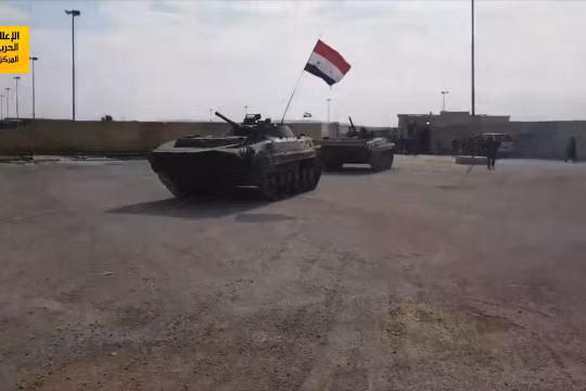 Một xe thiết giáp của quân đội Syria trên tiền đồn của người Kurd - ảnh minh họa Masdar 