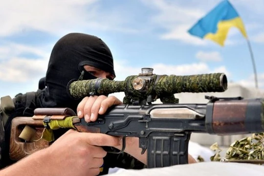 Xạ thủ bắn tỉa Ukraina, ảnh minh họa truyền thông ATO
