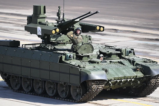 Xe BMPT “Terminator” trên Quảng trường Đỏ. Ảnh RIA.Novosti