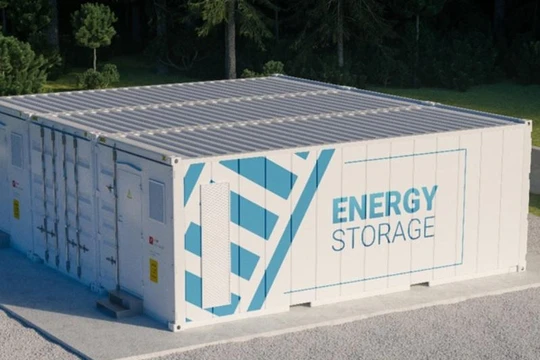 Thùng pin dòng chảy lưu trữ điện năng. Ảnh E&T