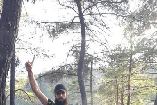 Lực lượng Hồi giáo Turkmen công khai sử dụng trại tị nạn làm căn cứ quân sự 