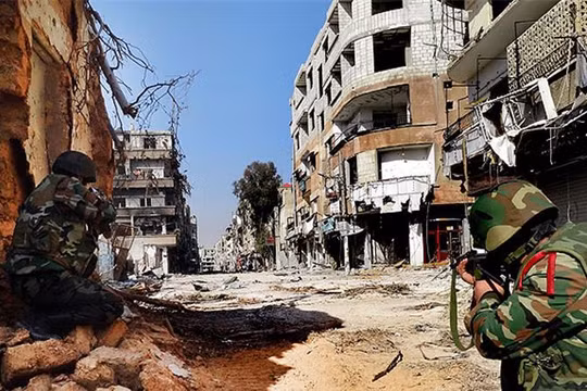 Quân đội Syria đẩy lùi cuộc tấn công tiếp theo của IS phía đông Damascus
