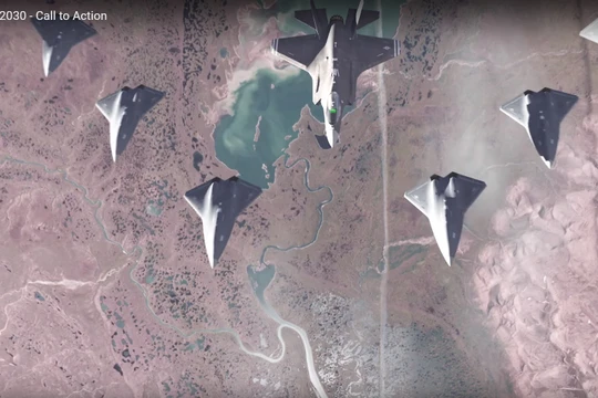 Máy bay tiêm kích tàng hình có thể điều khiển 6 máy bay không người lái khác - ảnh minh họa video