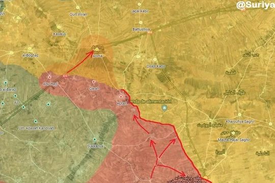 Quân đội Syria và quân cảnh Nga tiến vào làng Arima, phía tây thành phố Manbji do SDF kiểm soát. Ảnh: Muraselon.