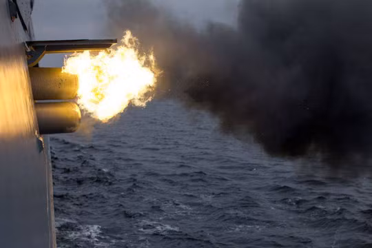 Tàu hộ tống lớp Steregushchiy dự án 20380 phóng ngư lôi chống ngư lôi. Ảnh minh họa The National Interest.