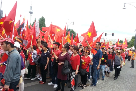 Cộng đồng Việt tại Đức cầu siêu tri ân chiến sỹ bảo vệ Gạc Ma