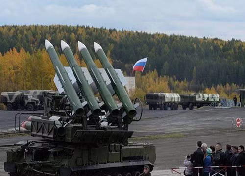 Hệ thống phòng không Buk-M2E của Nga