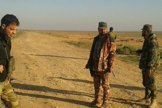 Lực lượng Tigers đánh chiếm cao điểm 800 ở Tây Palmyra