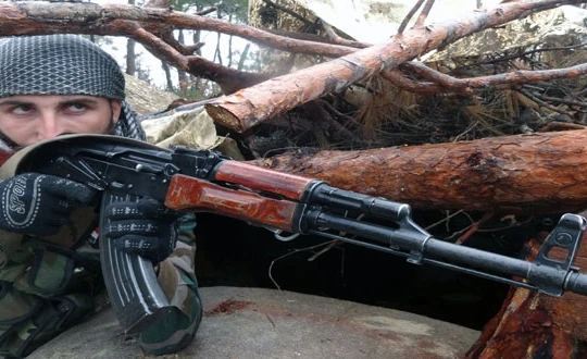 Quân đội Syria đánh chiếm nhiều làng và cao điểm ở Latakia