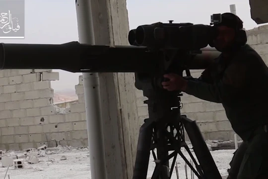 Mỹ đã viện trợ rất nhiều tên lửa TOW cho các nhóm vũ trang đối lập, phần lớn các nhóm này chiến đấu cho Al-Qaeda Syria - ảnh minh hỏa Masdar News