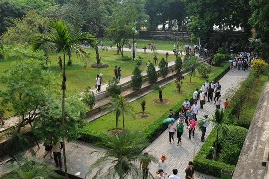 Bên trong Hoàng Thành Thăng Long