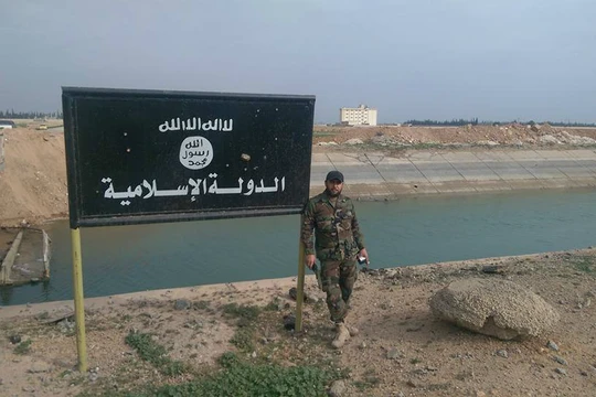 Video nóng: IS thảm bại ở Đông Aleppo, mất hơn 50 tay súng