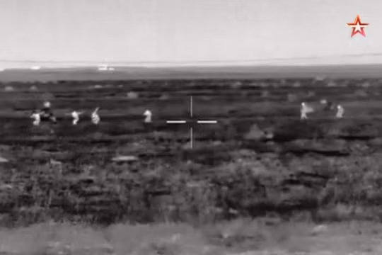 Nhóm chiến binh thánh chiến bị quân đội Syria tiêu diệt ở Hama - ảnh video TVzvezda