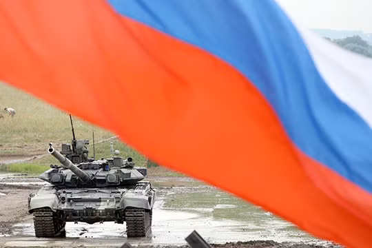 T-90 thử nghiệm thực tế chiến đấu trong sa mạc