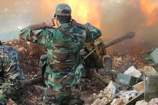 Video: Cận cảnh quân đội Syria tiêu diệt đoàn xe IS ở Aleppo