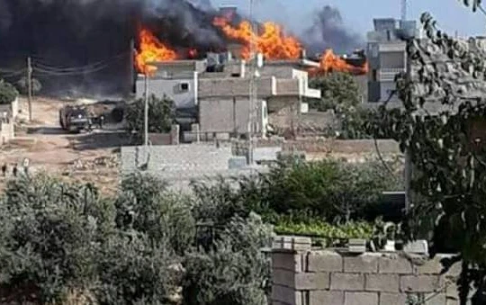 Chiến binh du kích quân người Kurd tấn công FSA trên chiến trường Afrin. Ảnh minh họa South Front