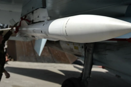 Bom "thông minh"... hay là máy bay ném bom "khôn ngoan"?