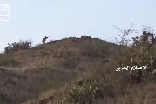 Chiến binh Houthi tiến công trên lãnh thổ Ả rập Xê út. Ảnh minh họa video Yemen Wrath.