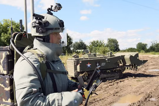 Robot rà phá bom mìn Ural - 6