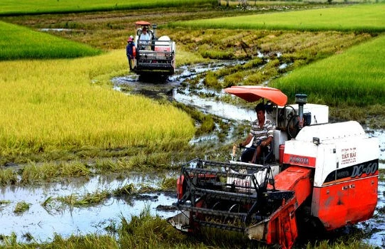 Vay vốn ODA: Việt Nam học được gì từ Trung Quốc, Malaysia?