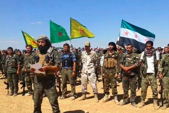 Lực lượng Dân chủ Syria SDF bất ngờ tấn công Quân đội Syria tự do FSA