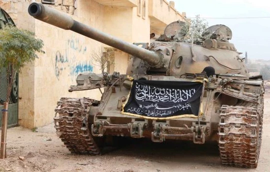 Xe tăng T-55 của lực lượng Jabhat Al-Nusra