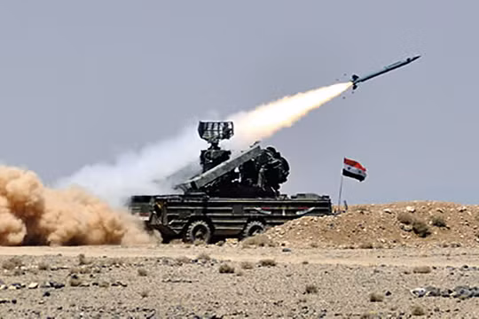 Tổ hợp phòng không tầm gần quân đội Syria - ảnh minh họa Masdar News