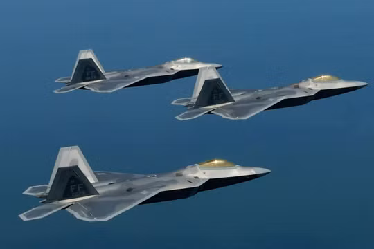 Phi đội máy bay chiến đấu tàng hình thế hệ 5 F22 Raptor. Ảnh minh họa The National Interest