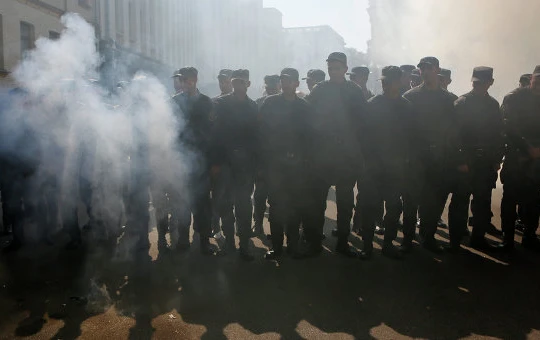 Lính tình nguyện Ukraine được điều động về thủ đô 