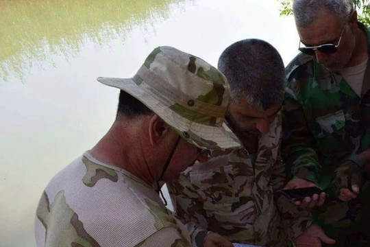 Các đơn vị quân đội Syria tổ chức vượt sông Euphrates - ảnh truyền thông quân đội Syria