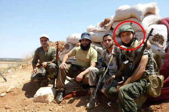 Chỉ huy chiến trường cao cấp Hazem Shardoub của Al-Sham bị tiêu diệt ở Latakia