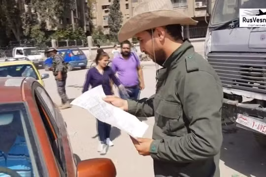 Người dân trở về quận Trại tị nạn Yarmouk sau chiến tranh. Ảnh minh họa Rusvessna