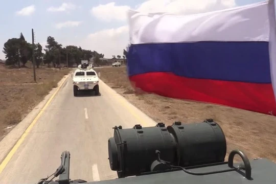 Quan cảnh Nga bảo vệ lực lượng gìn giữ hòa bình Liên Hiệp Quốc trên cao nguyên Golan. Ảnh video