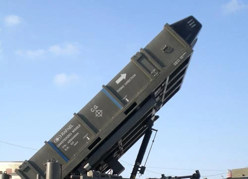 Tên lửa Israel giúp Việt Nam dựng “vòm sắt” gác trời