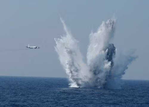  Việt Nam có thể mua 6 “sát thủ” săn ngầm P-3 Orion Mỹ (Video)