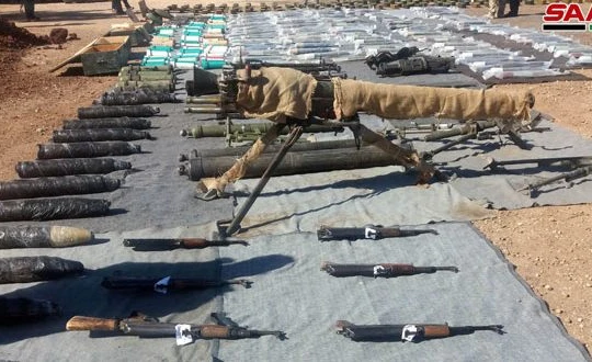 Quân dội Syria thu giữ vũ khí của lực lượng Hồi giáo cực đoan ở Damascus, Quneitra. Ảnh SANA.