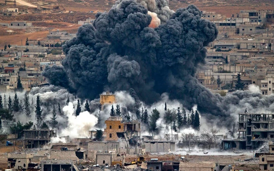 Chùm video lực lượng Liên minh do Mỹ dẫn đầu không kích IS