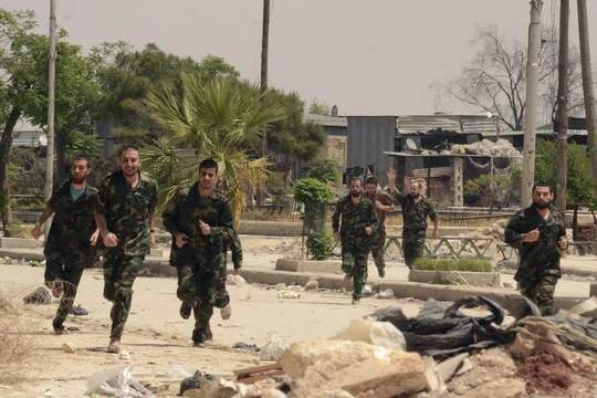 Lữ đoàn 102 Vệ binh Cộng hòa rút lui khỏi trang trại Hosh al-Farah đông Damascus